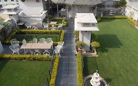 Hotel Pradeep